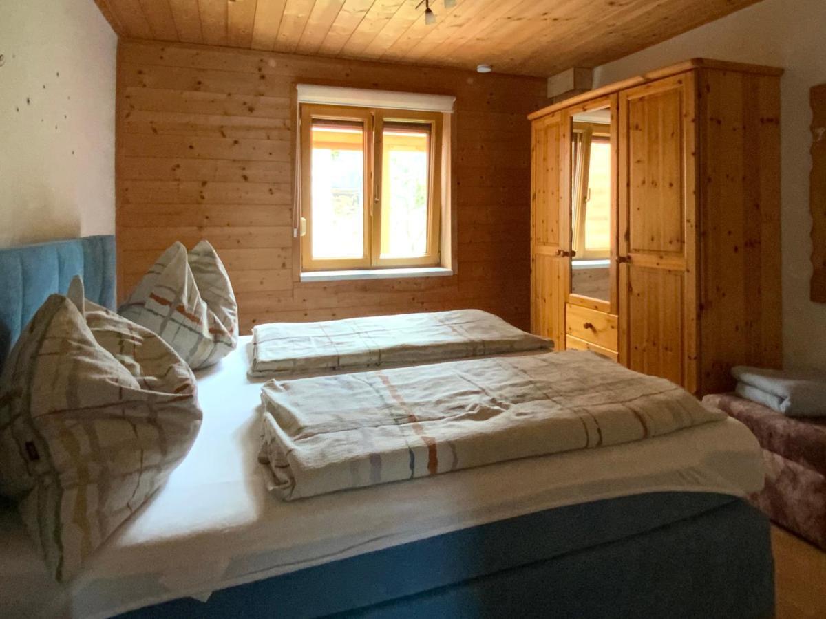 Chalet Dorfer Vila St. Lorenzen ob Murau Exterior foto